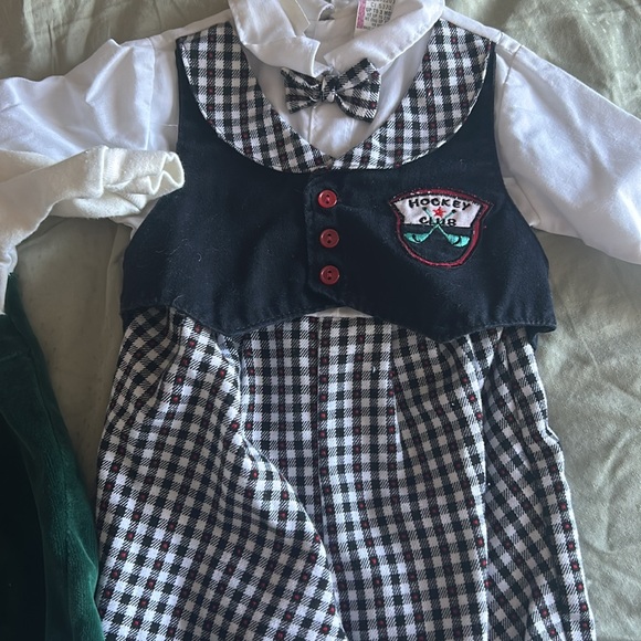 2 Michael James Baby Onesies - 0-3 months - Picture 2 of 6